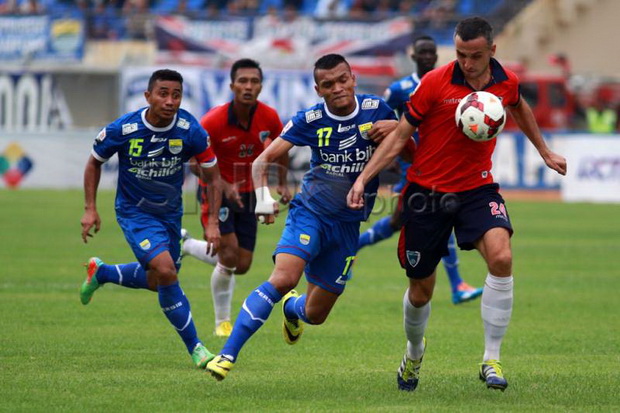 Ferdinand Petik Pelajaran...