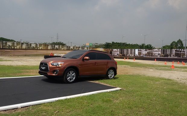 Outlander Rencana Tambah...