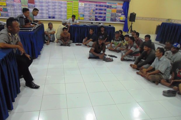 20 Warga Pamah Ditahan...