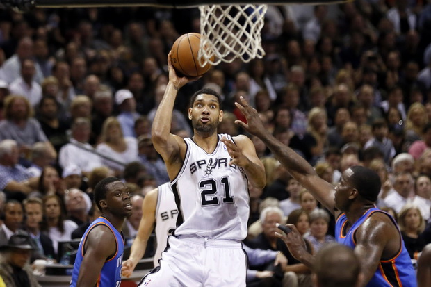 Parker Pimpin Spurs...