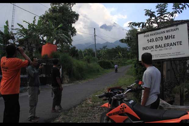 Melihat Lebih Dekat...