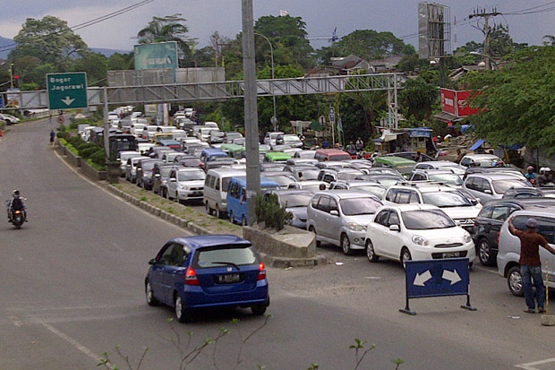Libur Paskah, Puncak...