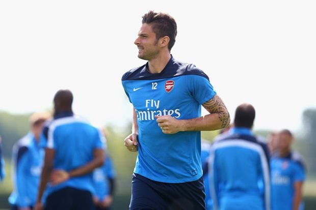 Giroud Buka Negosiasi...