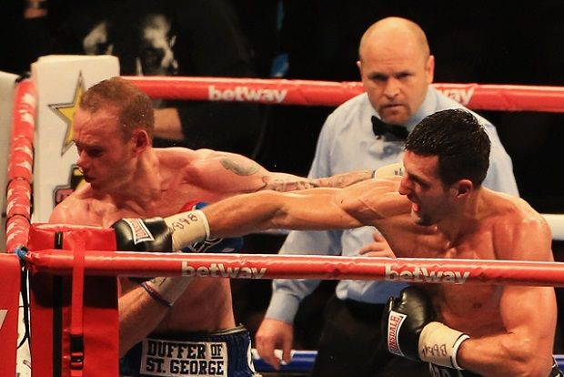 Froch Pertahankan Gelar...