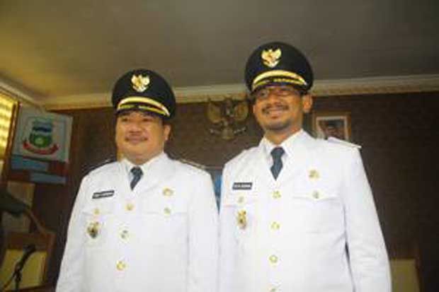 Pelantikan Pejabat Eselon...