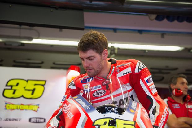 Crutchlow Minta Maaf...