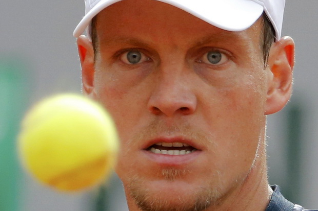 Pulangkan Berdych, Gulbis...