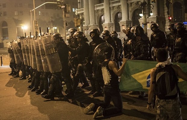 Rousseff: Piala Dunia...