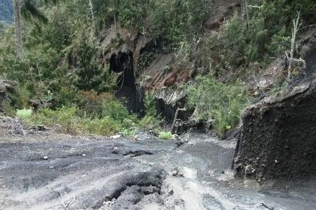 Pendaki Semeru yang...