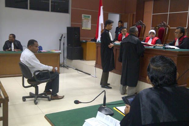 Ketua KPU Batam Non-aktif...