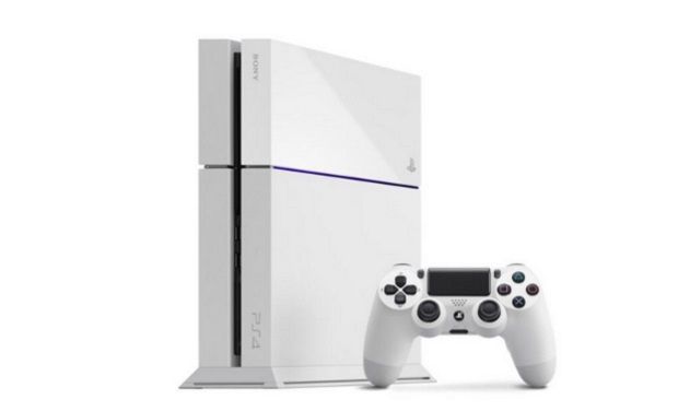 Sony Rilis Konsol PS4...