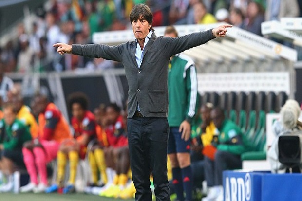 Loew Siap Hadapi Tekanan