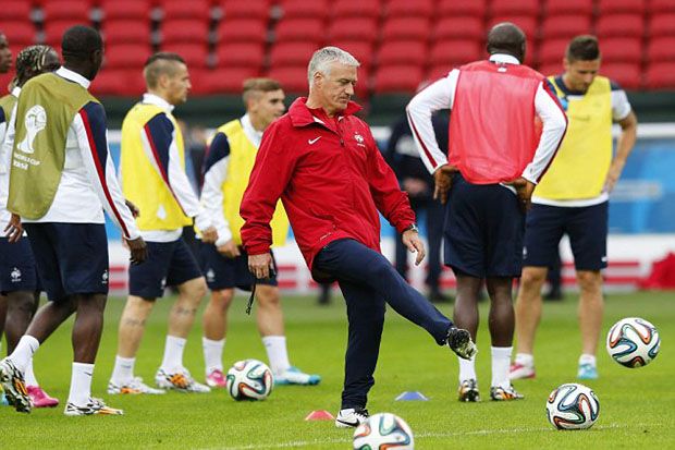 Deschamps Curigai Drone...