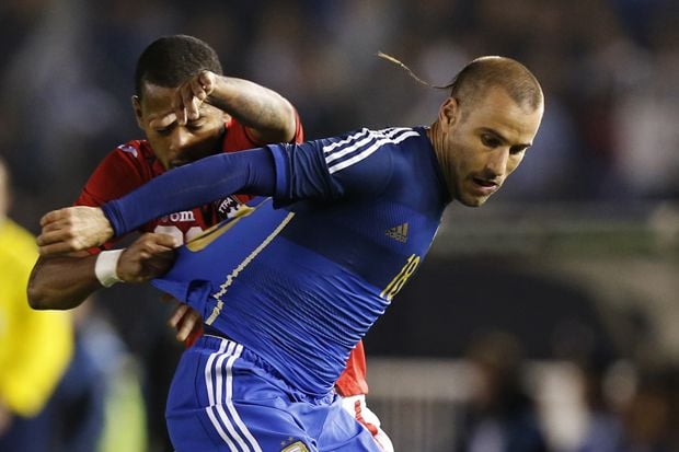 Palacio Terancam Absen...