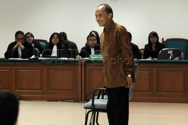 Perkara Century, Budi...