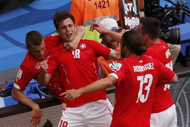 Gol Telat Serefovic...