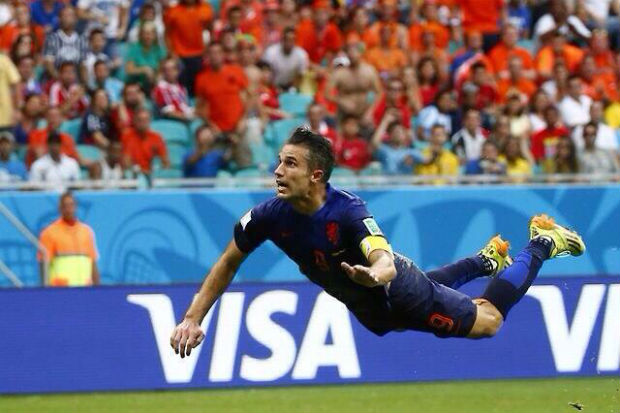 Gol Indah Van Persie...