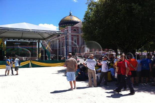 Ketika Panas Manaus...
