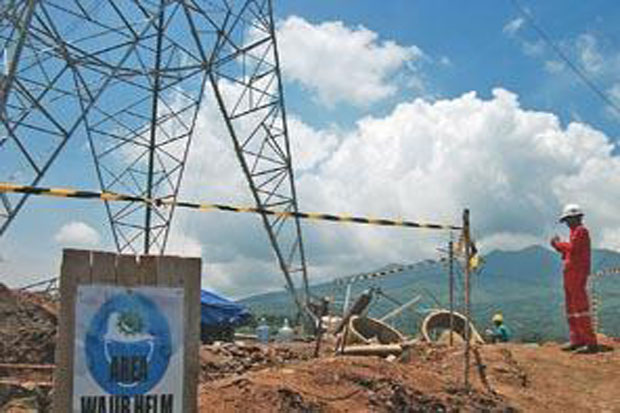 Ratusan Tower BTS di...