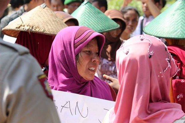 Diciduk Tentara, 4 Petani...