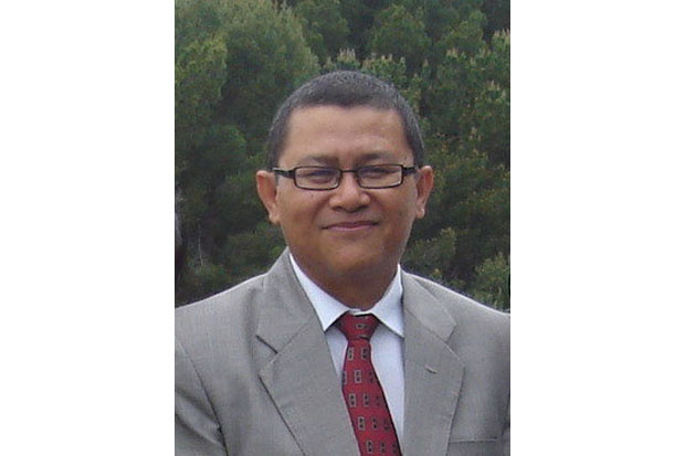 Idealitas Beasiswa Miskin
