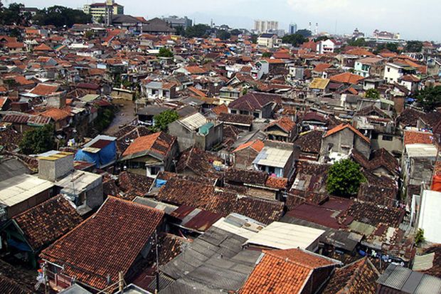 Jumlah Penduduk Besar...