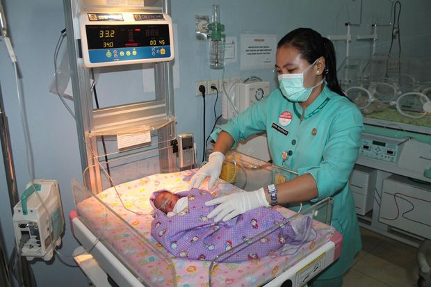 Tega, Bayi Prematur...