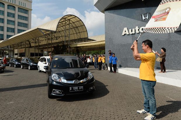 Honda Mobilio Irit,...