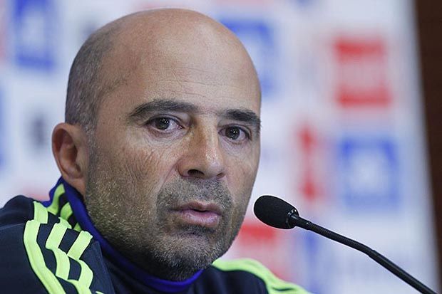Pelatih Chile Kritik...
