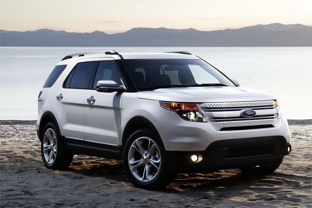 Ford Explorer Hadapi...