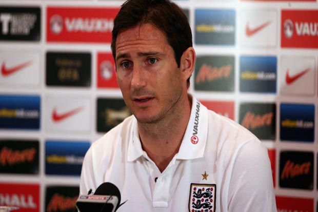 Lampard Enggan Bahas...