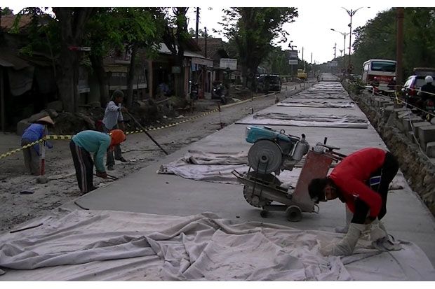 Perbaikan Jalan Pantura...