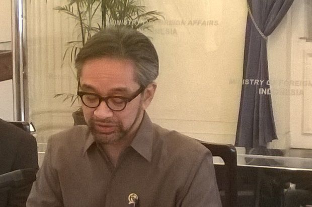 Menteri Marty Imbau...