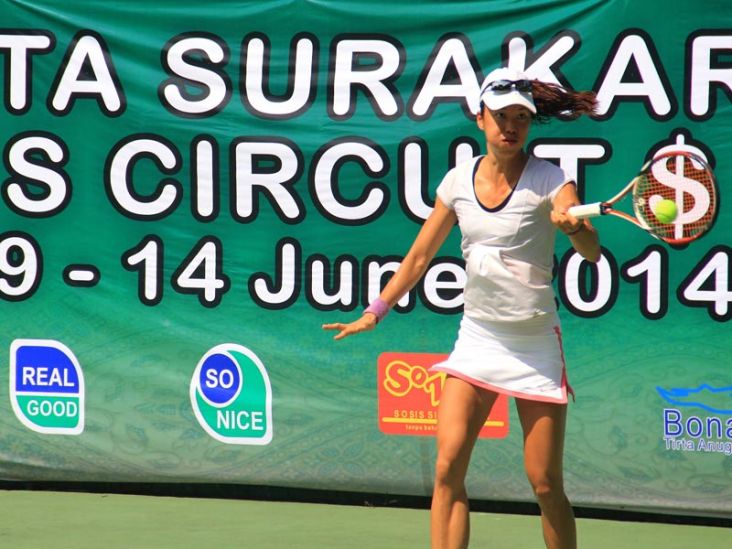 Wozniacki Lanjut ke...