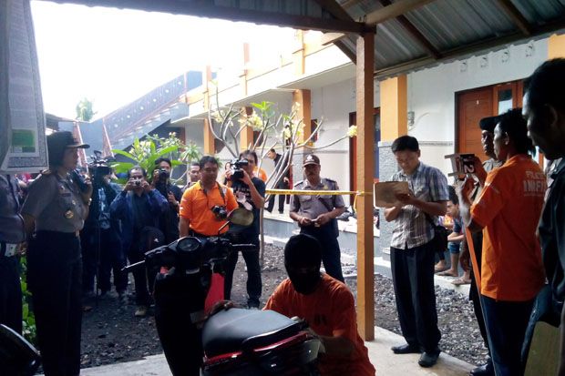 Polisi Gelar Rekonstruksi...