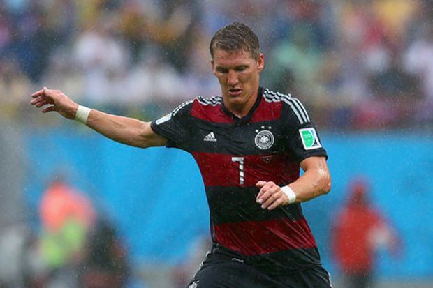 Loew Terkesan Aksi Schweinsteiger