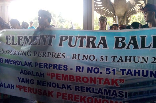 Sejumlah Ormas Bali...
