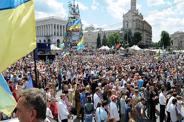 Seribu Demonstran Ukraina...