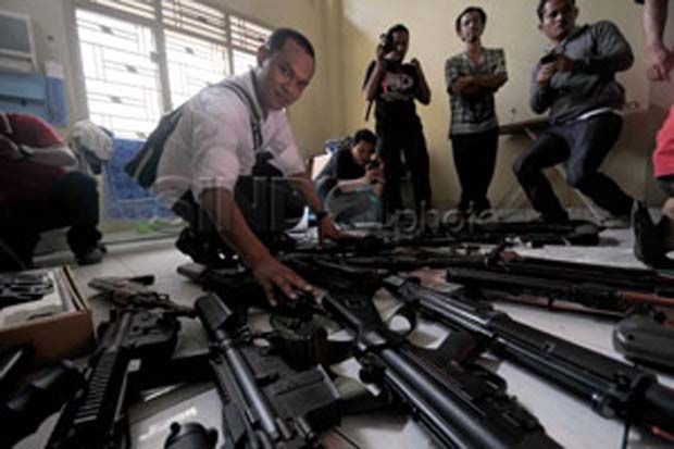 Polisi Sita 26 Pucuk...