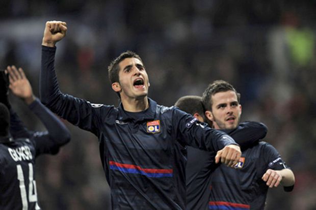 Gonalons Buat Arsenal-Napoli...