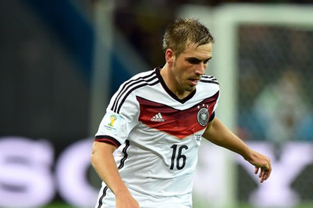 Loew Pasang Lahm Sebagai...
