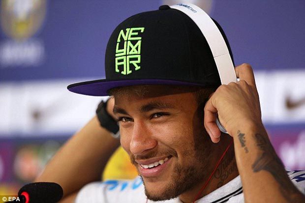 Neymar Ledek FIFA Saat...