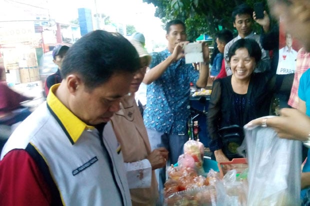 Nur Mahmudi ke Pedagang...