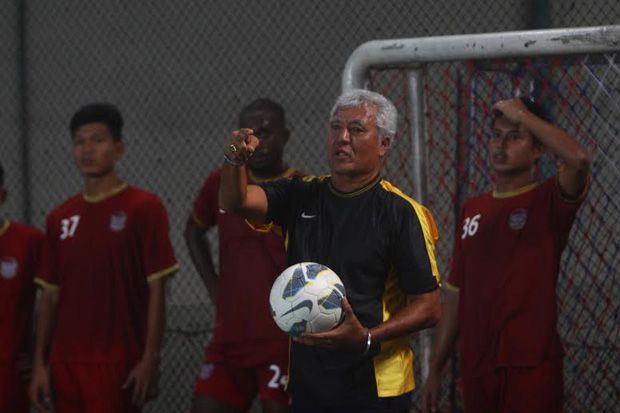 Pelatih Juku Eja Tunggu...