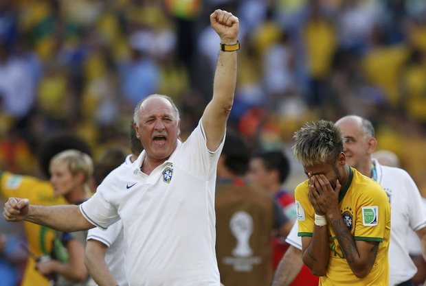 Scolari: Satu Tangan...