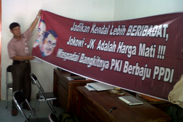Dukung Prabowo-Hatta,...