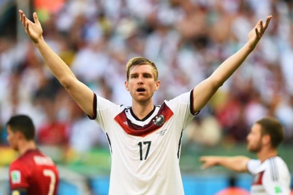 Mertesacker Ingin Jerman...