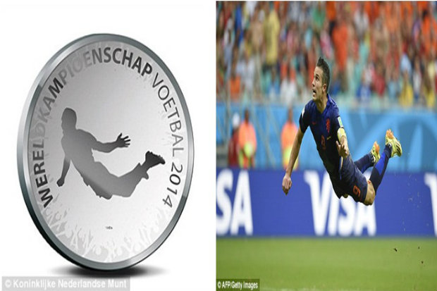 Koin Sundulan Van Persie...