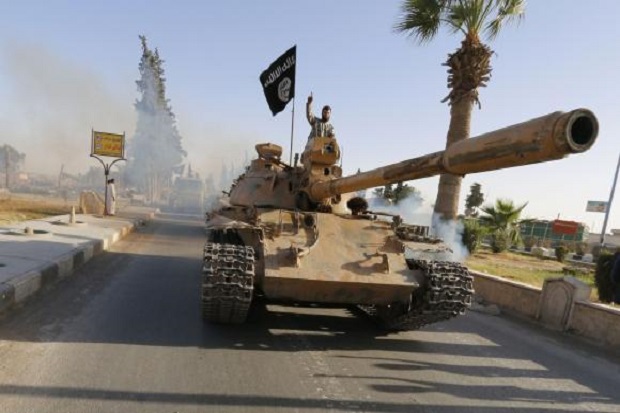 ISIS Rebut Fasilitas...