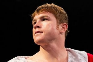 Marquez Ingatkan Canelo...